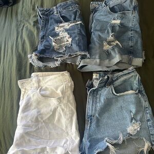American Eagle Outfitters Blue and White Jean Shorts